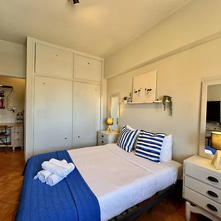 3 By Homing Apartment